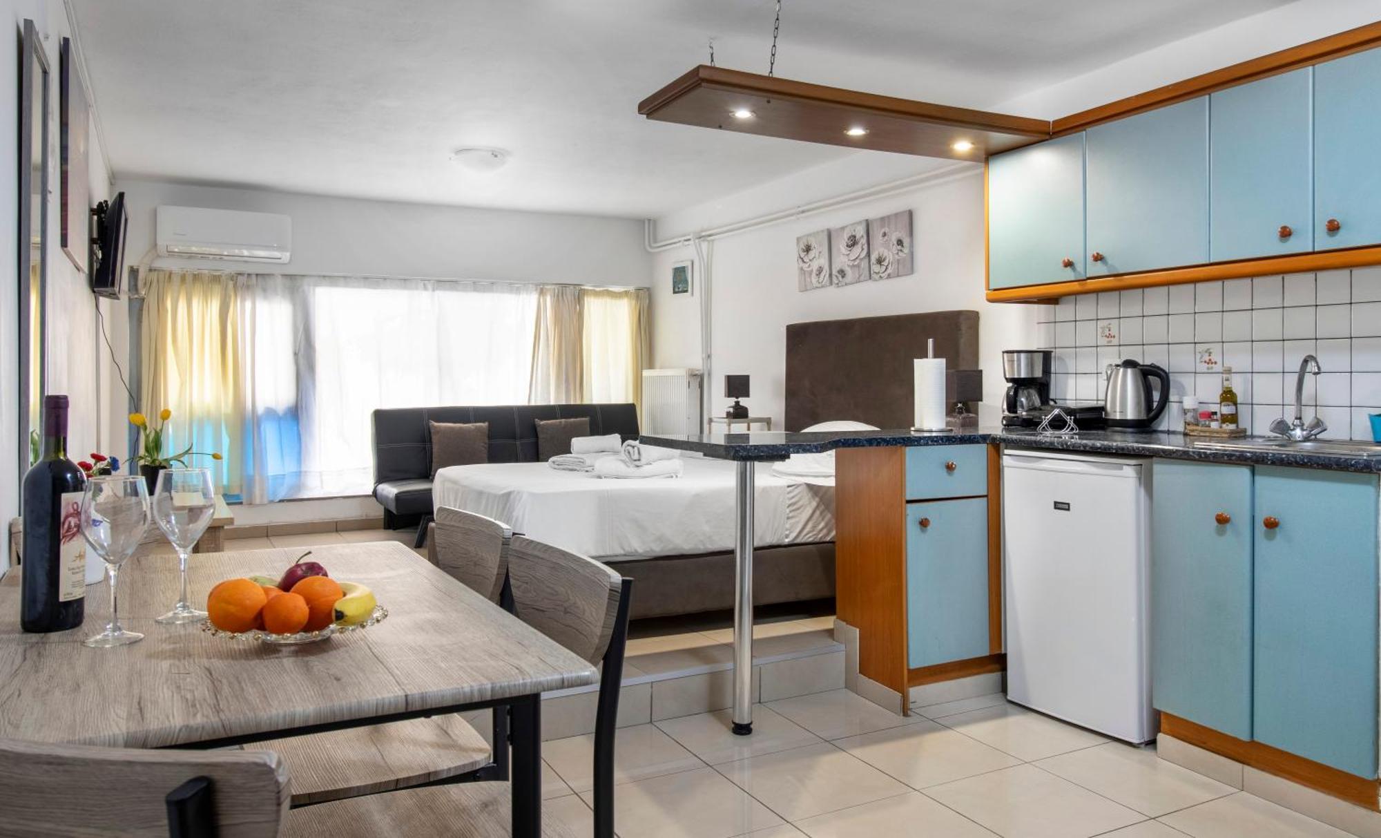 Central Studio In Downtown Heraklion  ภายนอก รูปภาพ